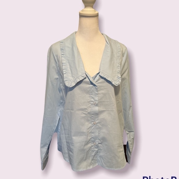 Indigo Poppy Light Blue Ruffle Collar Button Down Long Sleeve Top Size M NWT - Picture 1 of 4